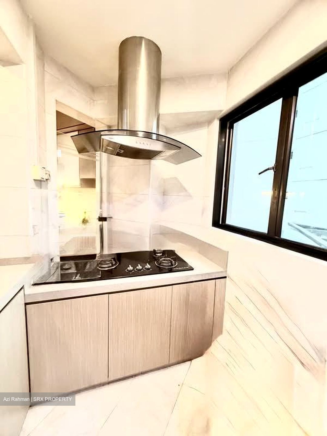 Blk 287A Jurong East Street 21 (Jurong East), HDB Executive #568355411